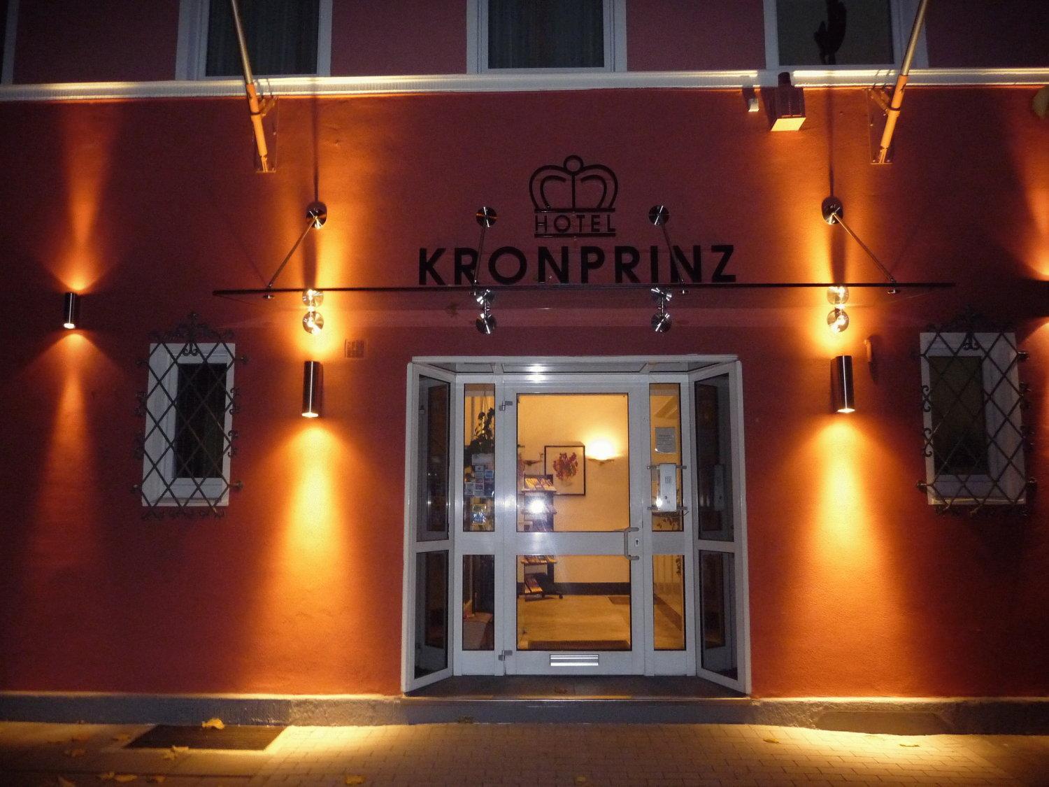 Hotel Kronprinz Garni Минден Экстерьер фото