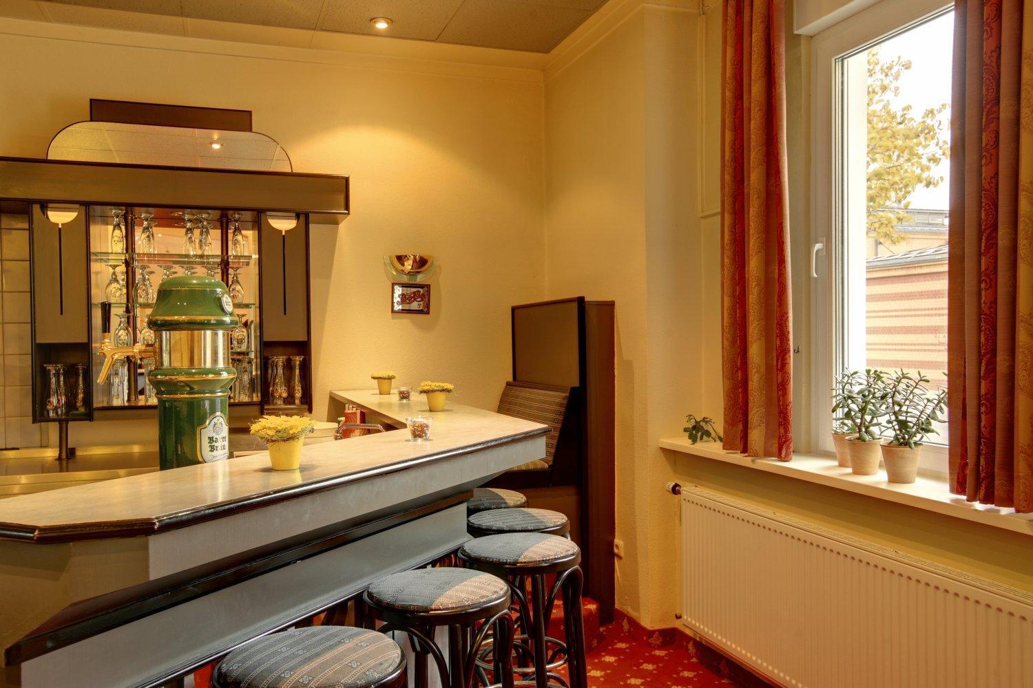 Hotel Kronprinz Garni Минден Экстерьер фото